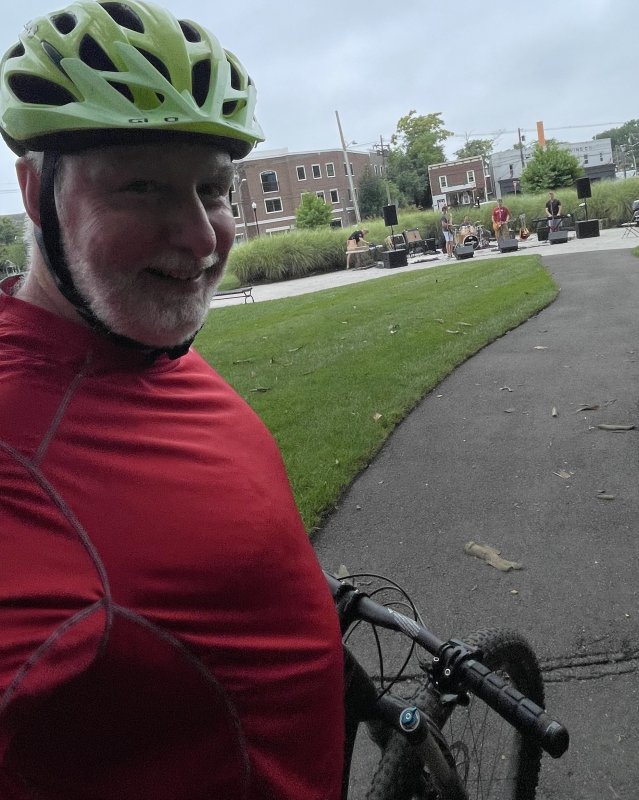 E40FD2E1-B65A-4514-B400-A4A2D4D523F4.jpeg