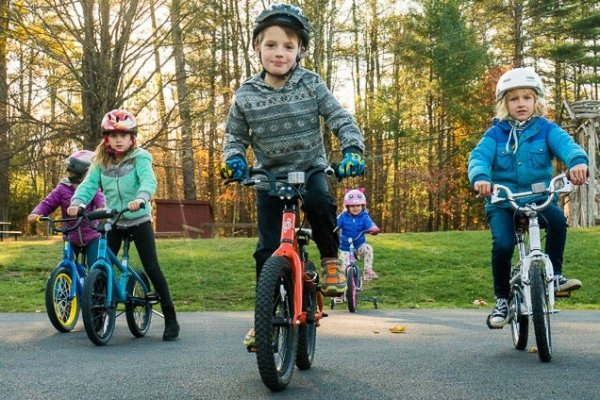 kids-pedal-bikes-lowres636-04565.jpg