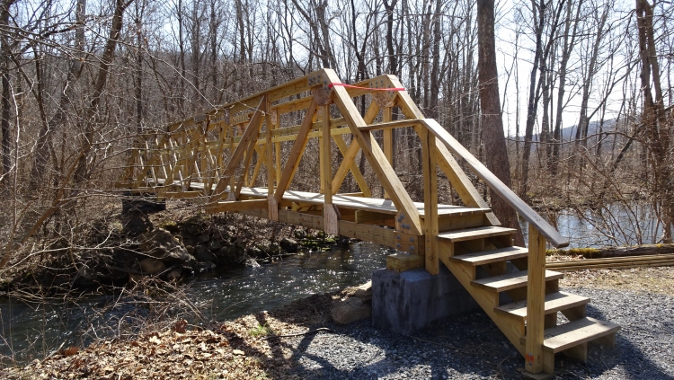 Longpond dedic08.jpg