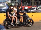 quattro-in-scooter-senza-casco-600x450.jpg